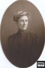 Mme Mary 'Mollie' WICK ne HITCHCOCK (Mrs George Dennick)